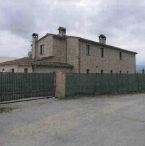 Immobile in asta di 1560 m² con più di 5 locali in vendita a Città della Pieve - Foto 5