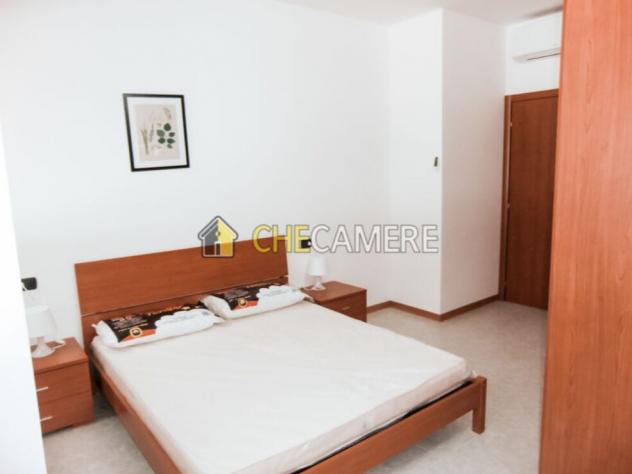 in affitto porzione di casa PER UOMO mq14 numero locali 6 compreso spese - Foto 3
