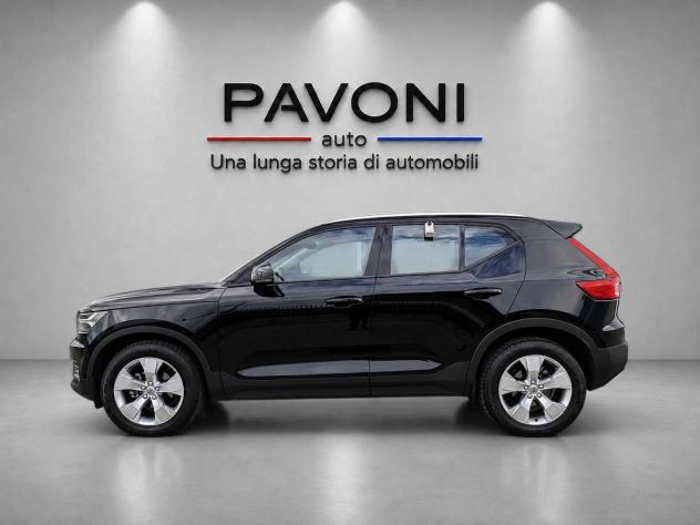 Volvo XC40 T2 automatico Momentum Core - Foto 3