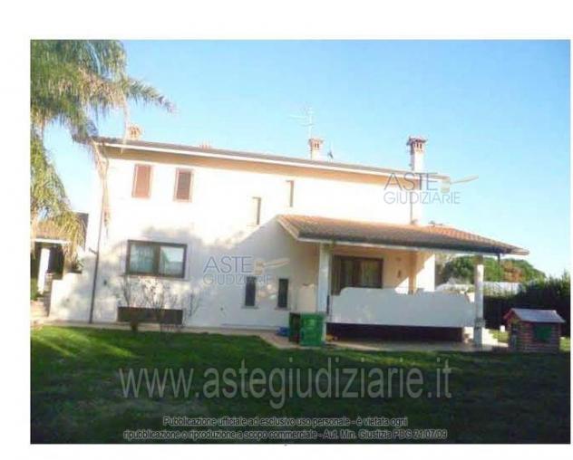 IMMOBILI-IMMOBILE RESIDENZIALE-S.R. 148 PONTINA KM. 94,728 - Foto 2