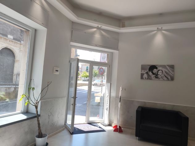 Locale uso Ufficio in centro - Foto 4