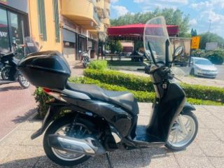 HONDA SH 150 TUTTO INCLUSO ANCHE PASSAGGIO! MINI RATE rif. 24019084
