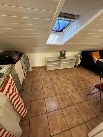 Open-Space in zona Famagosta- LIBERO SUBITO