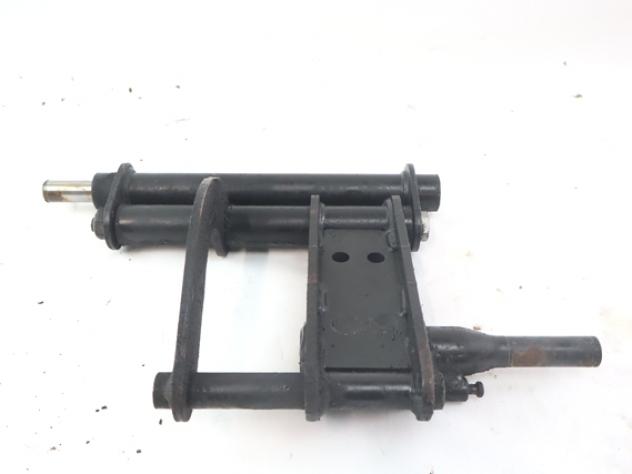 MALAGUTI MADISON S 200 17403799 SUPPORTO MOTORE 02 - 06 ENGINE BRACKET