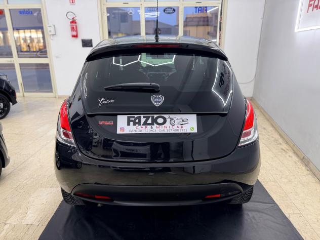 Lancia Ypsilon 1.2 69Cv - Foto 10