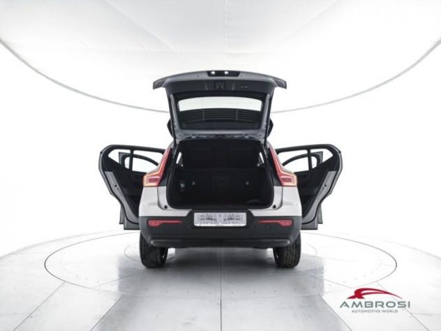 VOLVO XC40 B3 Mild hybrid Benzina Plus Dark rif. 23986884 - Foto 7