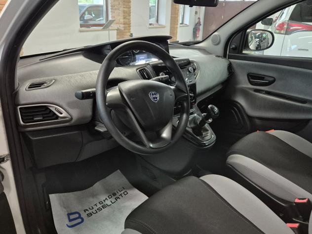 Lancia Ypsilon 1.2 69 CV 5 porte Silver - Foto 4