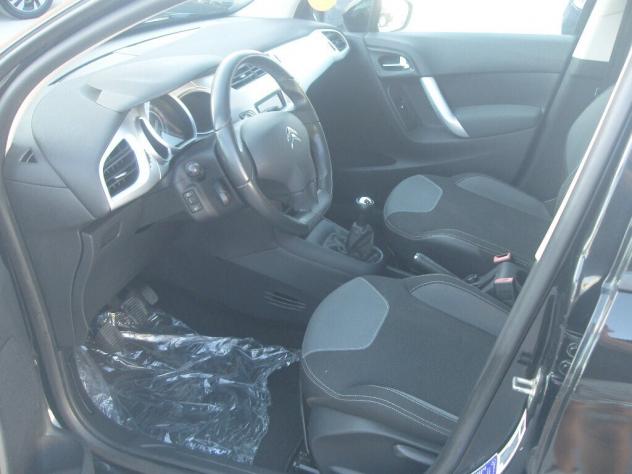 Citroen C3 1.1 Attraction - 2012 - Foto 8
