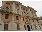 Pentalocale in vendita a Genova