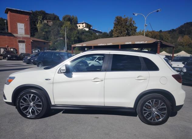 Mitsubishi ASX 1.6 DI-D 114 CV 4WD Instyle Navi- 4x4 - Foto 4