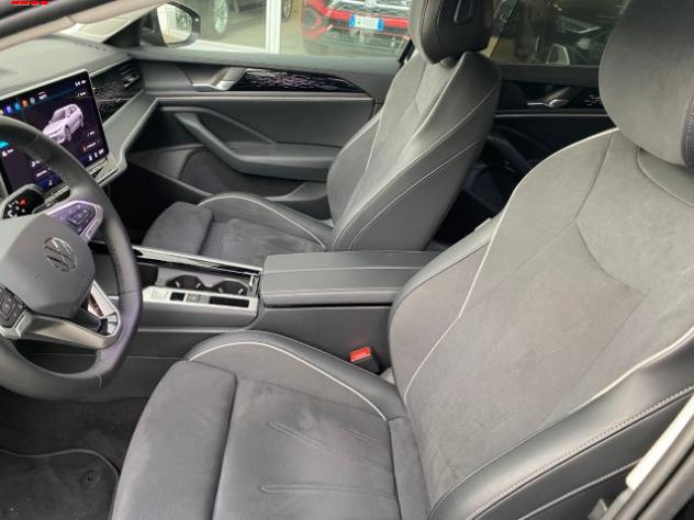 VOLKSWAGEN Passat 2.0 TDI 150 CV SCR DSG ELEGANZE rif. 23927008 - Foto 9