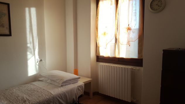 BREVI PERIODI-CONCOREZZO-ACCOGLIENTE MONOLOCALE TUTTO INCLUSO CON WIFI - Foto 2