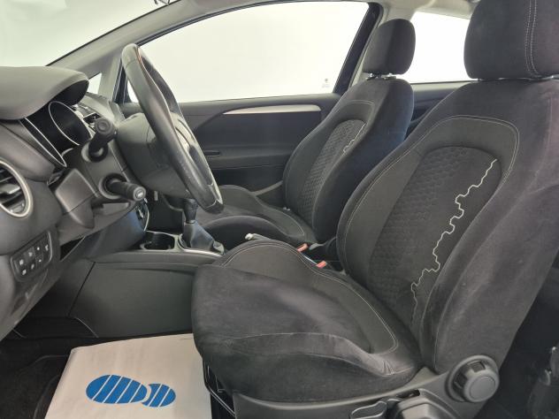 FIAT Punto 1.3 MJT II 75 CV 3 porte Lounge - Foto 10