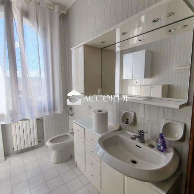 CASA INDIPENDENTE di 7 vani e di 350 mq (CASTELCUCCO) rif. BL109 - Foto 19