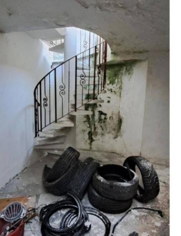 Immobile in asta di 176 m² con più di 5 locali e box auto in vendita a Parabita - Foto 12