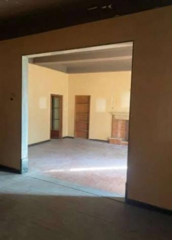 Immobile in asta di 940 m², box auto in vendita a Tortona - Foto 4