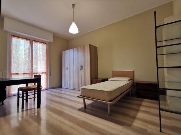 Stanza singola in affitto