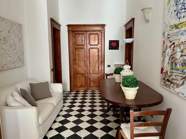 APPARTAMENTO di 8 vani e di 180 mq (PIETRASANTA) rif. 142AF - Foto 7