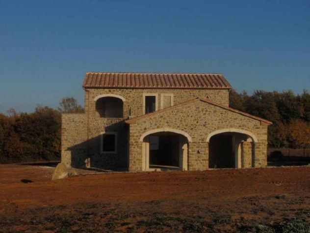 UN BEL CASALE ... i particolari decideteli Voi - Foto 3