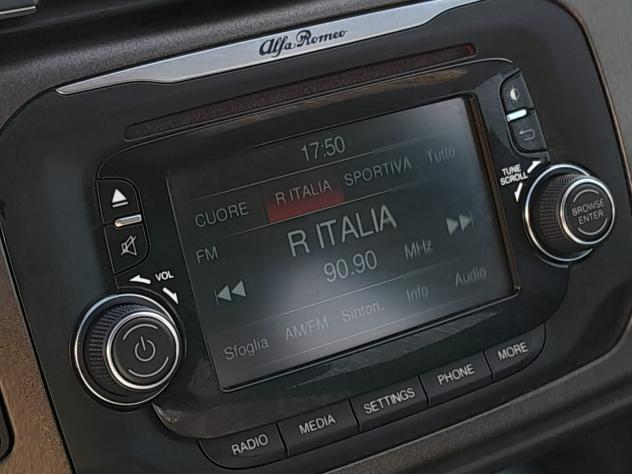 Alfa Romeo Giulietta 1.6 JTDm-2 105 CV Distinctive - Foto 8