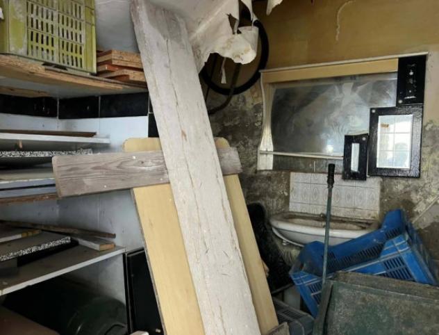 Immobile in asta di 150 m² con più di 5 locali in vendita a Acerra - Foto 10