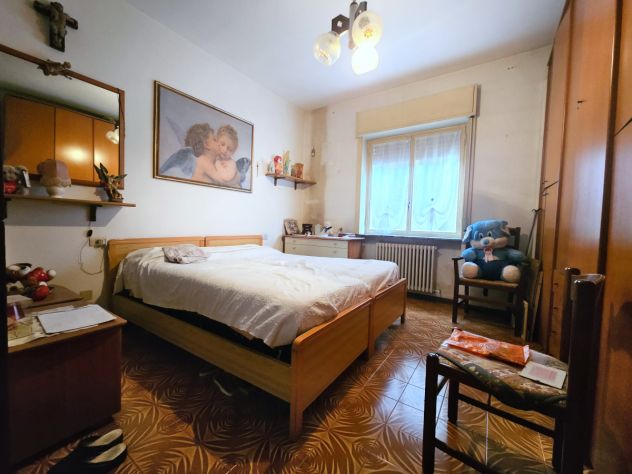 Spazioso quadrilocale con box, cantina e terrazza vivibile - Foto 8