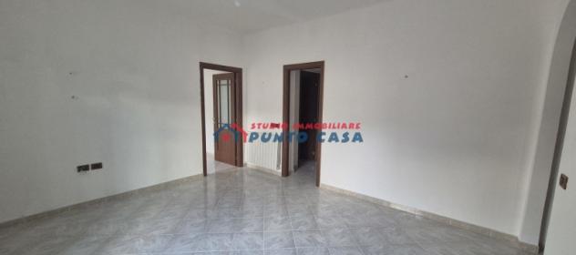 VIA MICHELE AMARI – Appartamento al 3° e ultimo p. s/a – 70mq ca. – 3 vani + acc. Ristrutturato. Euro 69 mila CL E - Foto 8