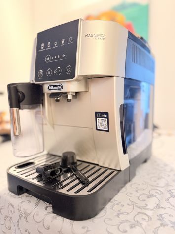 De'Longhi Magnifica Start ECAM220.80.SB automatica con caraffa latte - Foto 3
