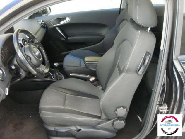 AUDI - A1 - 1.6 TDI F.AP. Ambition - Foto 8