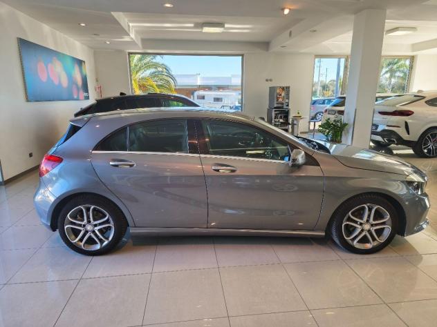 MERCEDES A 180 d Sport Navi/Retro - Foto 4