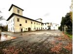 VILLA di 30 vani e di 1380 mq (CAMPI BISENZIO) rif. L1340_3