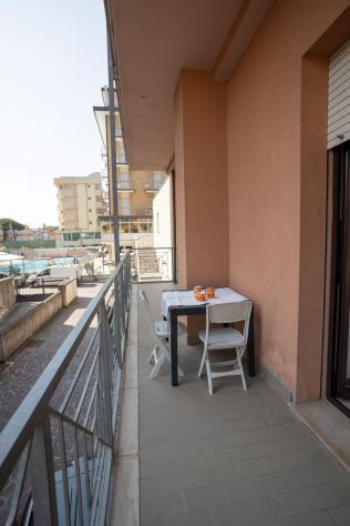 Rimini marina centro, bilocale fino 31 Maggio 27 - Foto 6