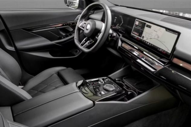 BMW 520 d 48V sDrive Touring Msport Pro rif. 23806932 - Foto 3