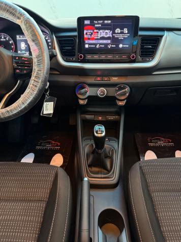 Kia Stonic 1.0 T-GDi 100 CV MHEV iMT GT Line - Foto 6