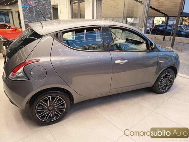 LANCIA Ypsilon 1.0 FireFly 5 porte S&S Hybrid Ecochic Silver rif. 24179197 - Foto 5