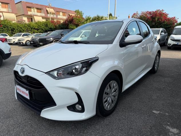 toyota-yaris-1-5-hybrid-active-retrocamera-pronta-consegna-annunci