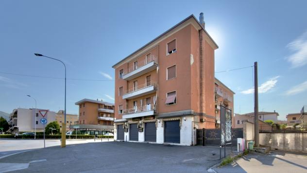 appartamento in vendita a Brescia in zona Chiusure
