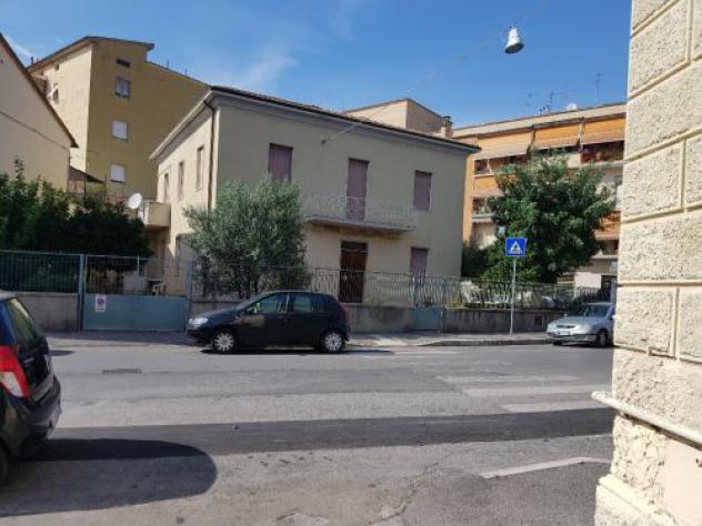 APPARTAMENTO INDIPENDENTE di 10 vani e di 250 mq (GROSSETO - GROSSETO SUBITO FUORI MURA) rif. 02383IND - Foto 13