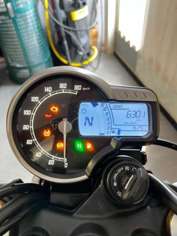 TRIUMPH Speed 400 2024 - Foto 3
