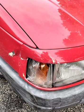 Volkswagen Passat B3 rossa cerco ricambi - Foto 3