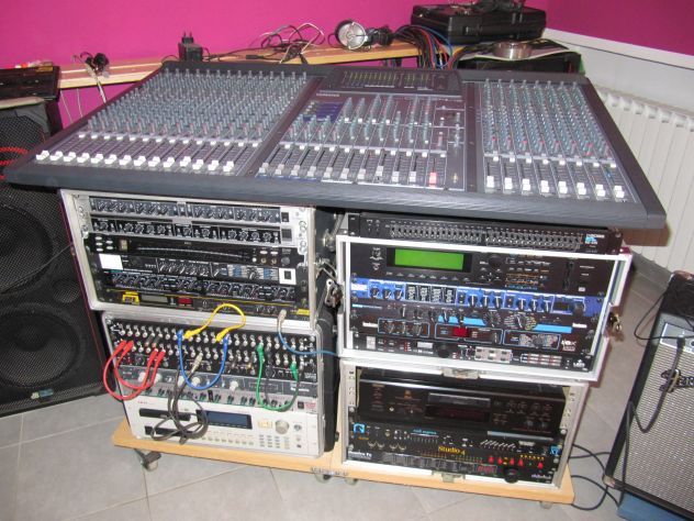 Mixer consolle Yamaha GA 24/12 nuovo - Foto 2