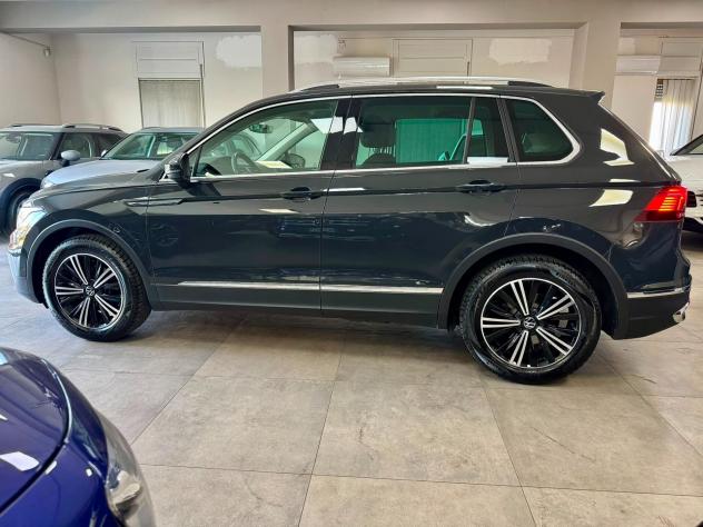 Volkswagen Tiguan 2.0 TDI 150cv DSG Elegance 2023 - Foto 4