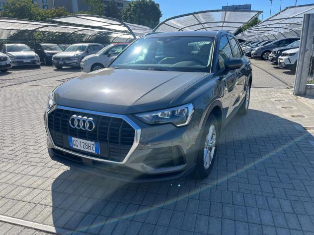 Audi Q3 45 TFSI e S tronic Business Plugin Hybrid