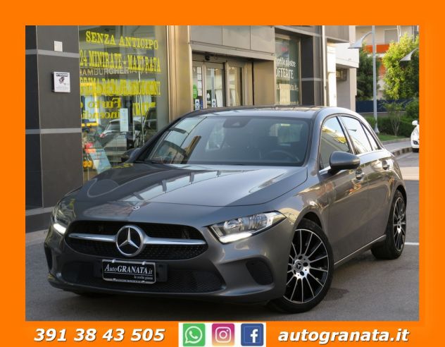 Mercedes A 160 Business 109cv Cerchi18+Navi+Retroc