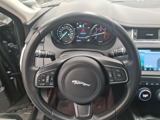 Jaguar E-Pace 2.0D 180 CV AWD - Foto 8