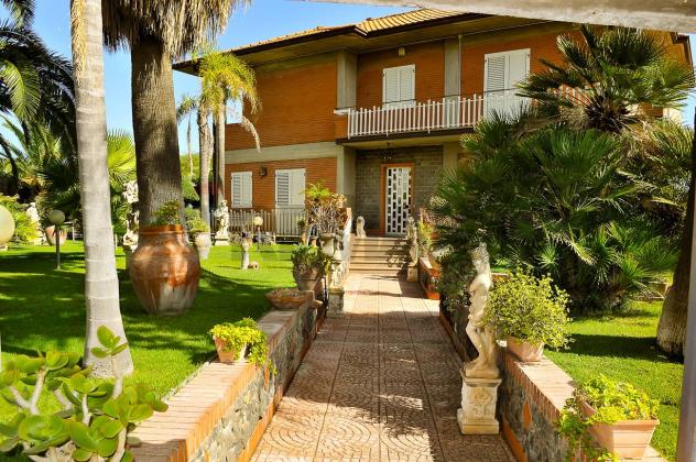 casa indipendente in vendita a Mascalucia