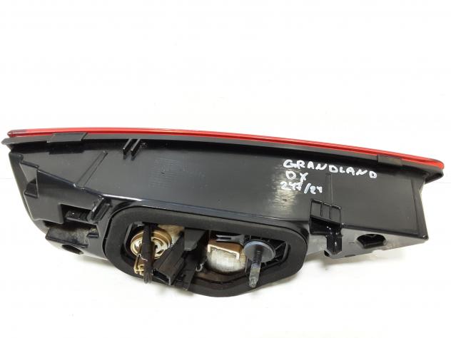 STOP POSTERIORE DESTRO INTEGRATO NEL PORTELLO OPEL Grandland X YP00016480 (17) - Foto 5