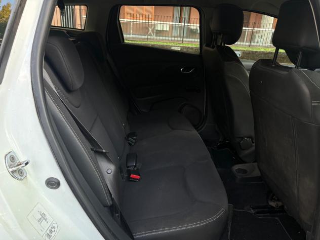 Renault Clio Sporter 1.5 dCi 8V 75CV Live - Foto 6
