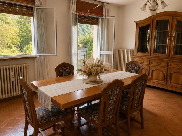 Villetta d'angolo con giardino esclusivo e tre camere da letto - Foto 4