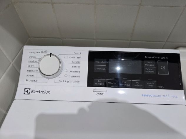 Lavatrice Electrolux PerfectCare 700 carica da alto - Foto 7